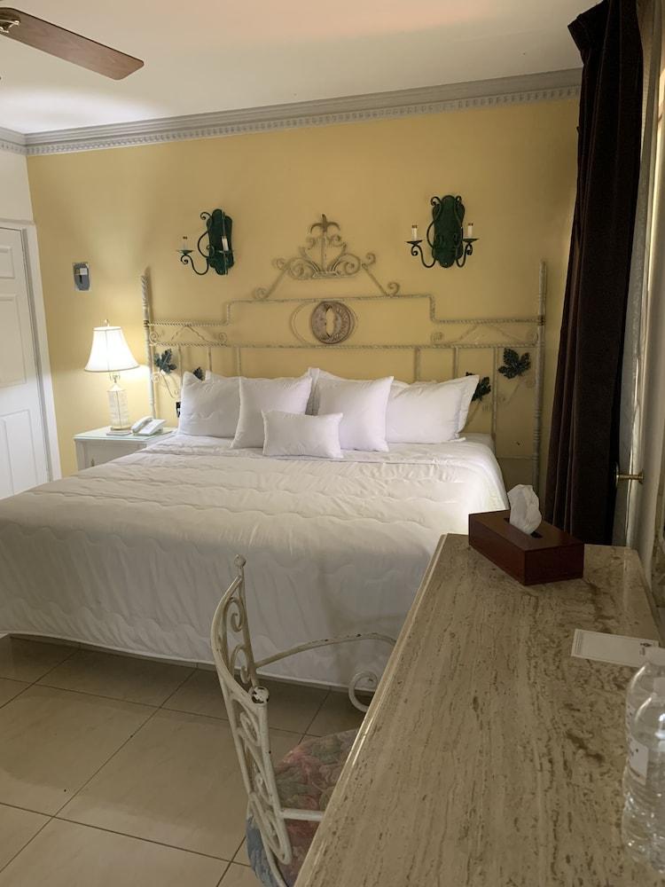 Hotel Inn Galerias อากวสคาเลียนเทส ภายนอก รูปภาพ